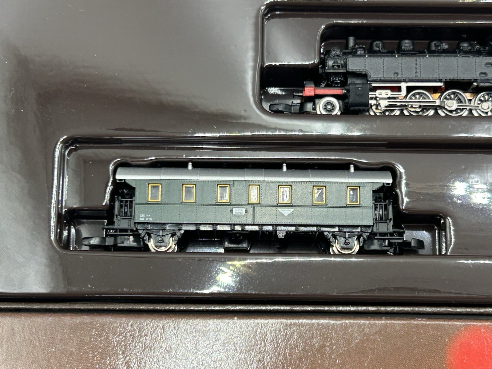 Z Marklin Mini-Club 81417 Austrian 2-8-2 5-pole Steam Loco & Mixed Traffic Set