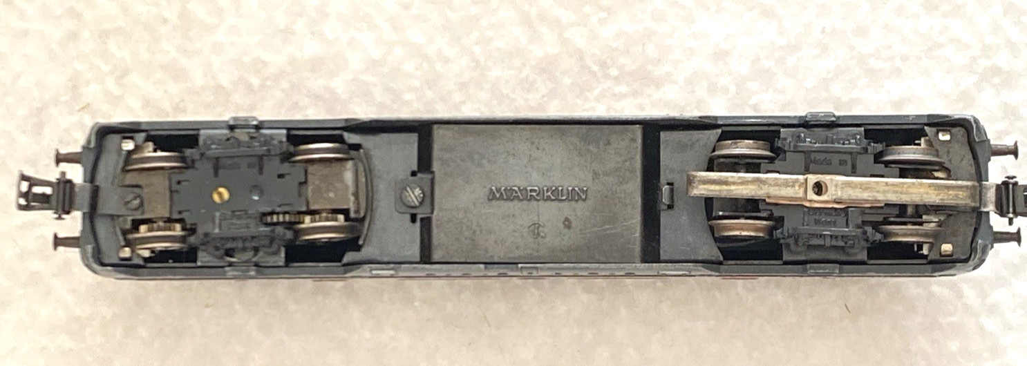 Märklin HO V200060 Deutsche Bahn V200 engine untested. Good vintage condition.