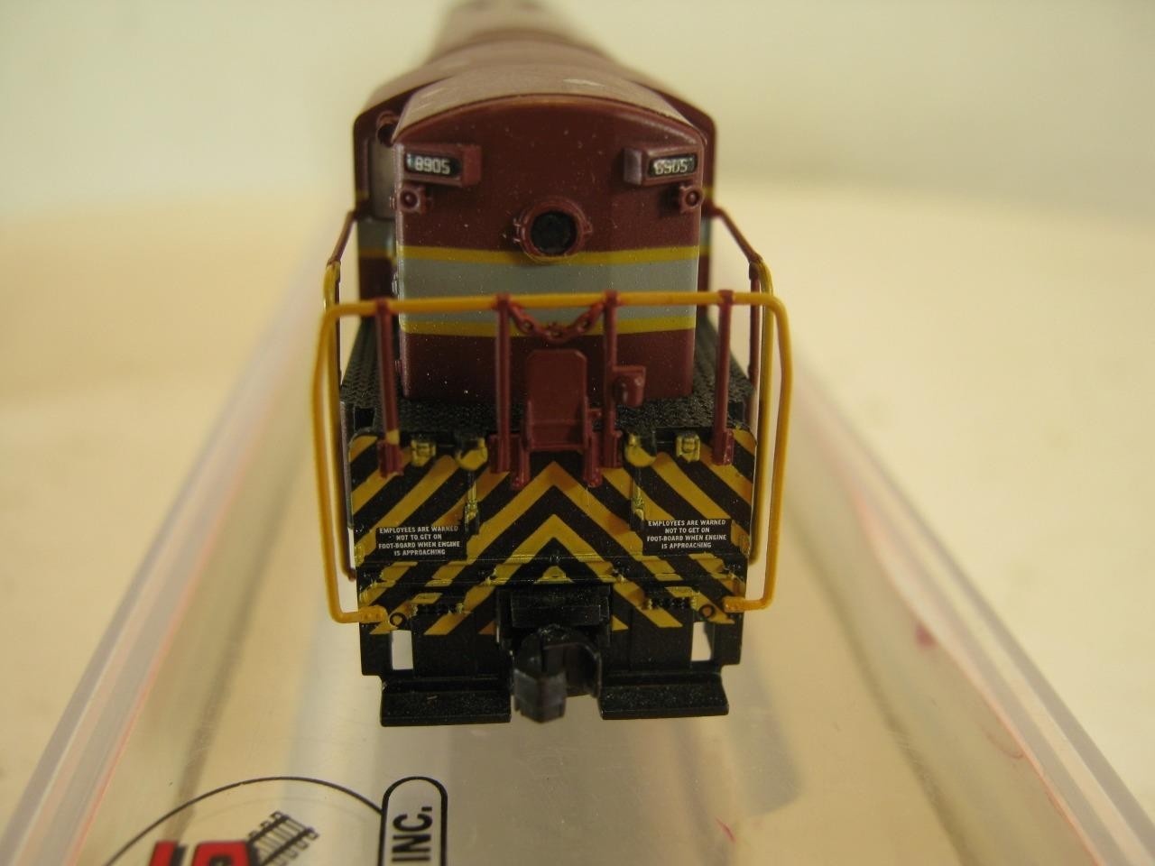N Scale Atlas Train Master Canadian Pacific #8905 Item 49660 DCC Ready W/Caboose