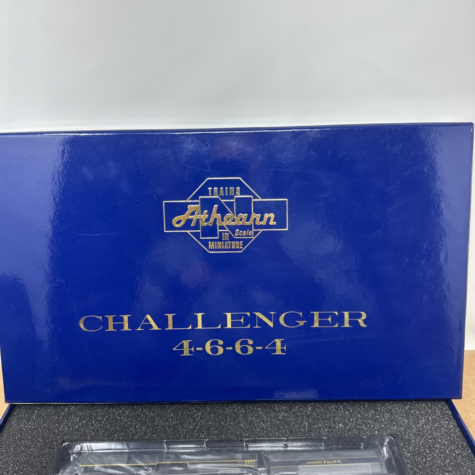 Athearn 11806 N Scale Union Pacific 4-6-6-4 Challenger DCC Sound