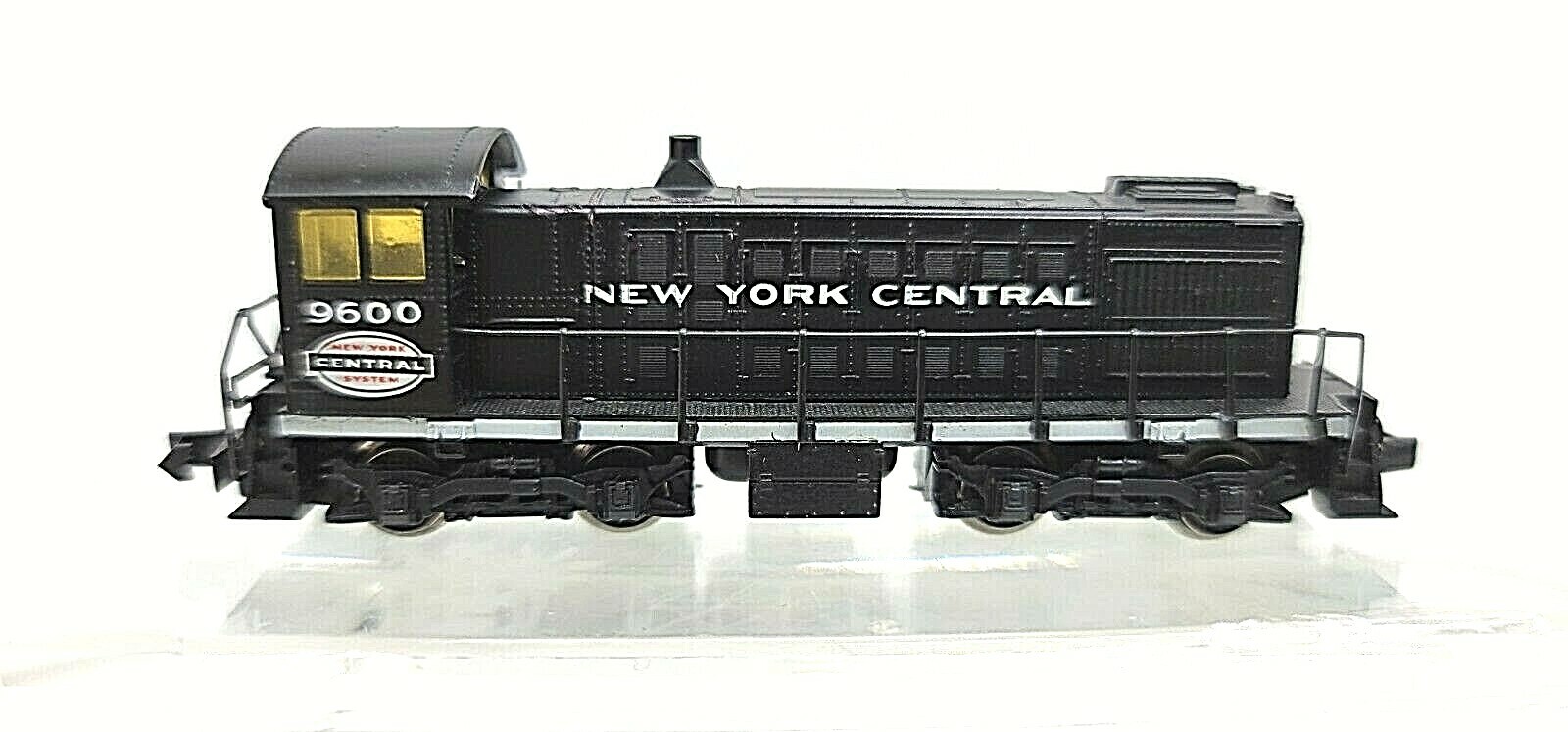 N 9mm Arnold 5062 Alco S-2 Diesel locomotive New York Central #9600 (Tested)