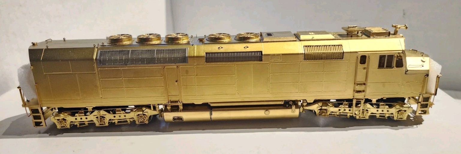 Overland Models HO Scale Brass SDF40-2 Diesel Locomotive AT&SF OMI 5888