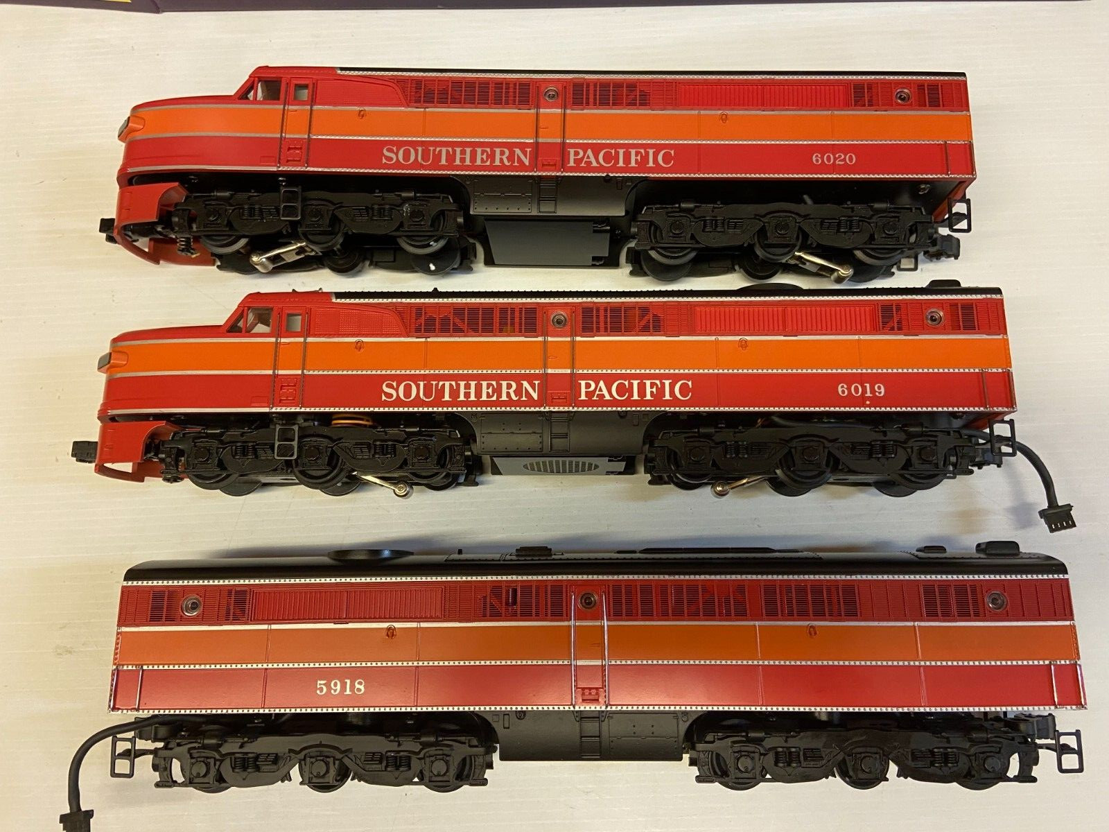 MTH 20-2022-1 AA O Scale Premier Alco PA AA Diesel Set & 20-2029-0 B unit! C9+