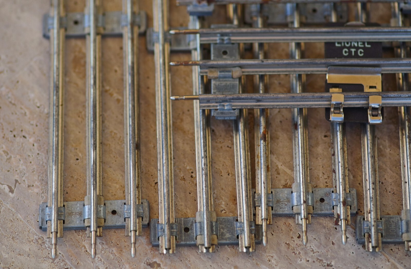 LIONEL 027 Gauge Straight Tracks Lot of 10 Made in USA 1950’s AS IS CONDITION
