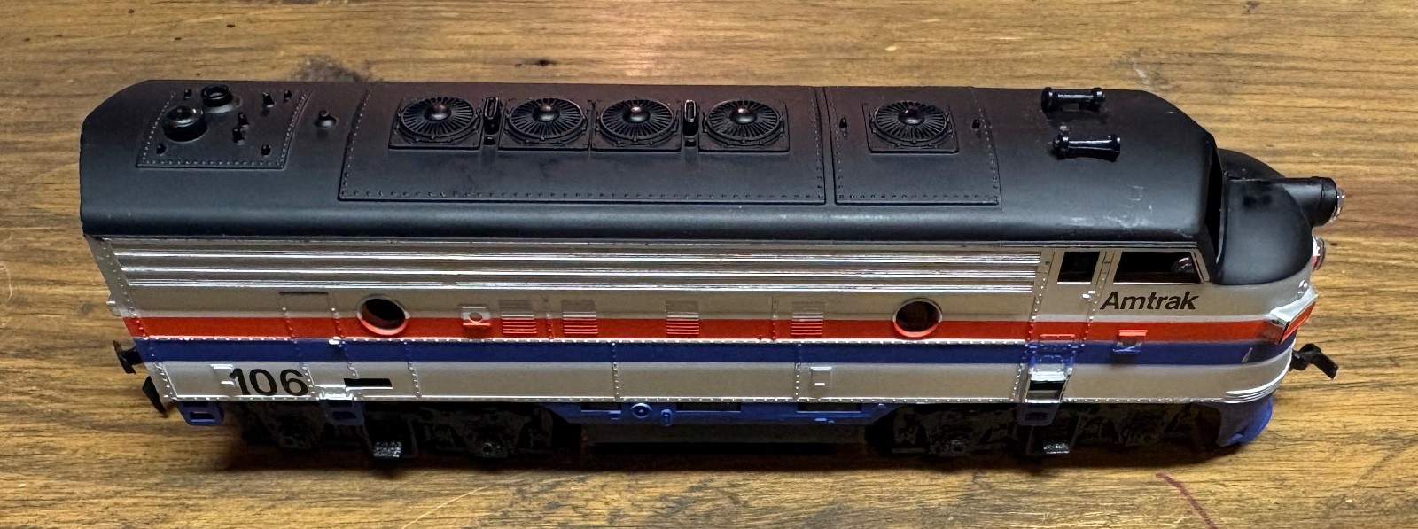 Vintage Life-Like 8684 Locomotive HO Amtrak #106 Diesel F7 – Tested & Working