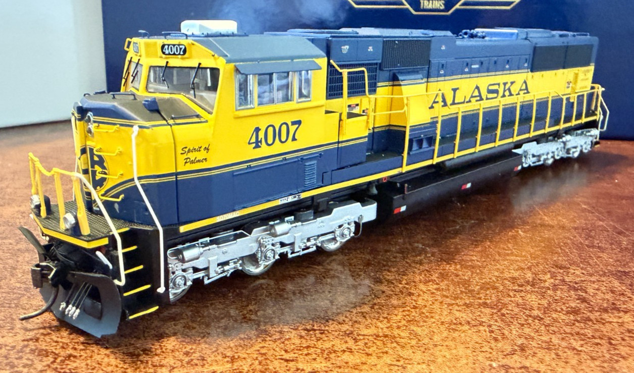 HO Athearn Genesis Alaska Railroad #4007 SD70MAC with DCC & Tsunami 2 Sound