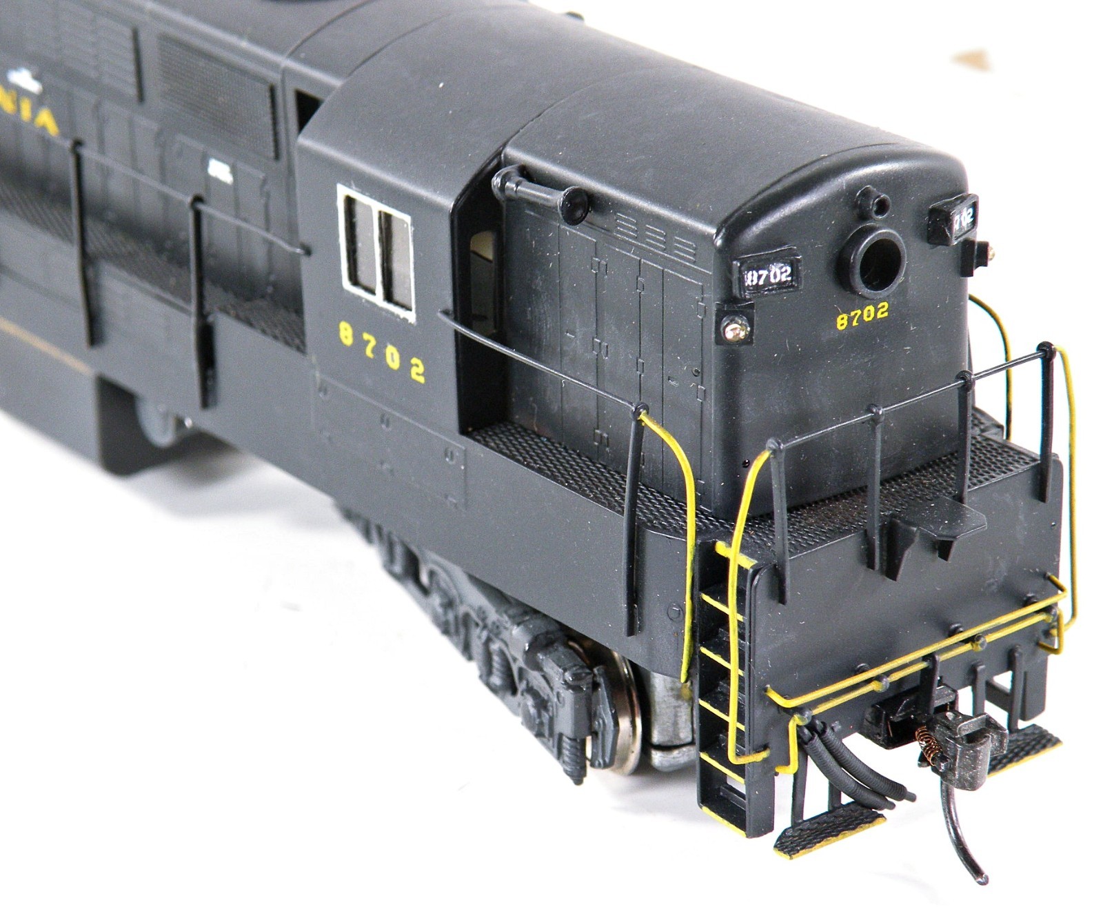 Red Ball Models Brass HO Pennsylvania FM Trainmaster H-24-66 Painted