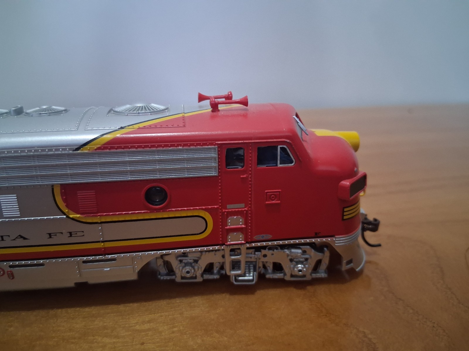 Bachmann HO 64301 & 64401 F7 A&B Units Santa Fe Locomotives DCC Equipped Used.