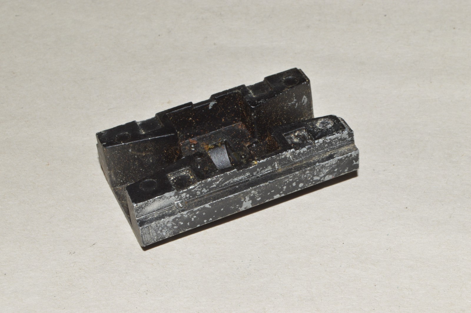 HO scale locomotive PARTS metal AHM Rivarossi GE U25C fuel tank weight