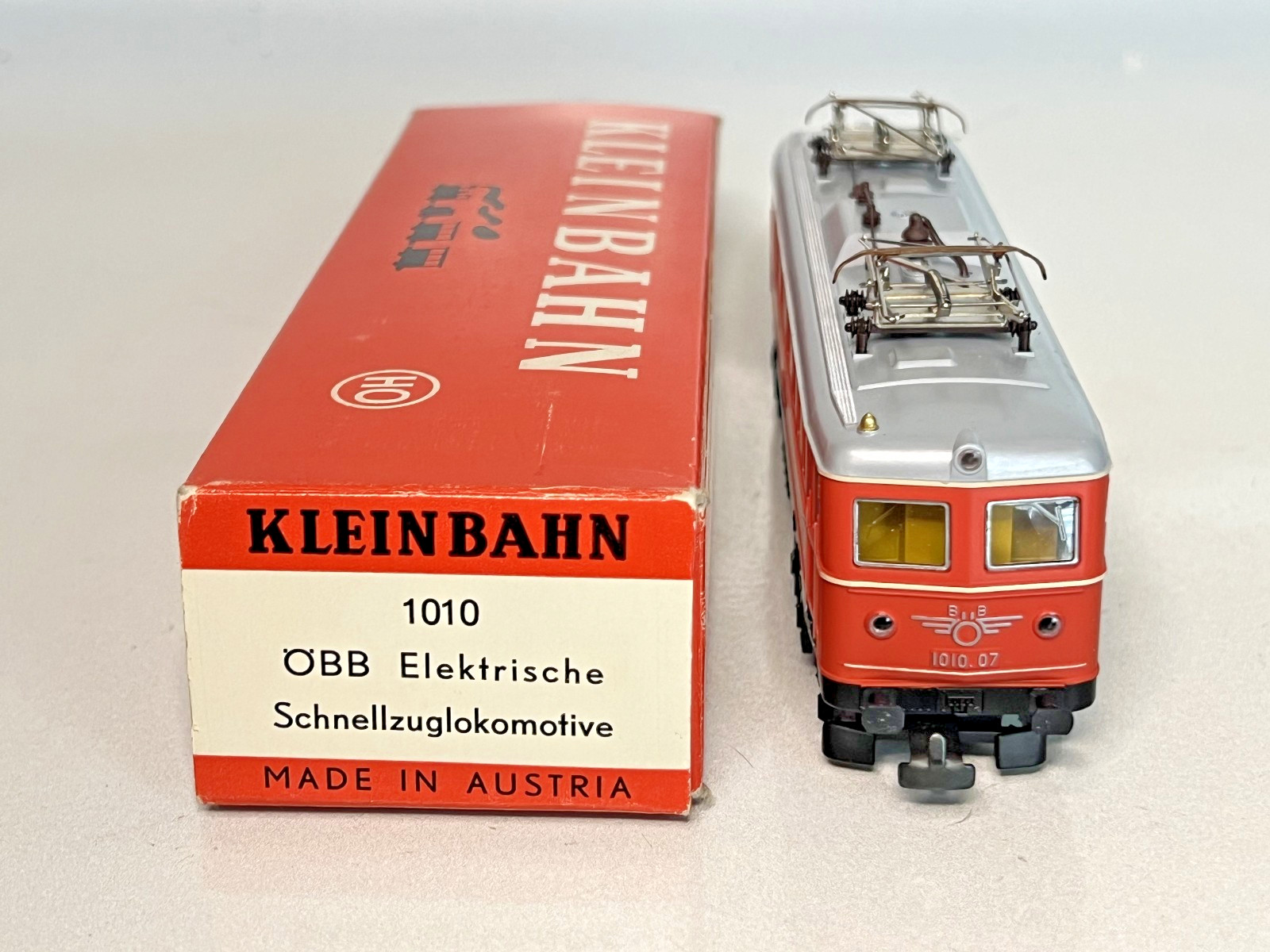 Kleinbahn HO Scale OBB Austrian Railways 1010 Schnellzug Electric Locomotive
