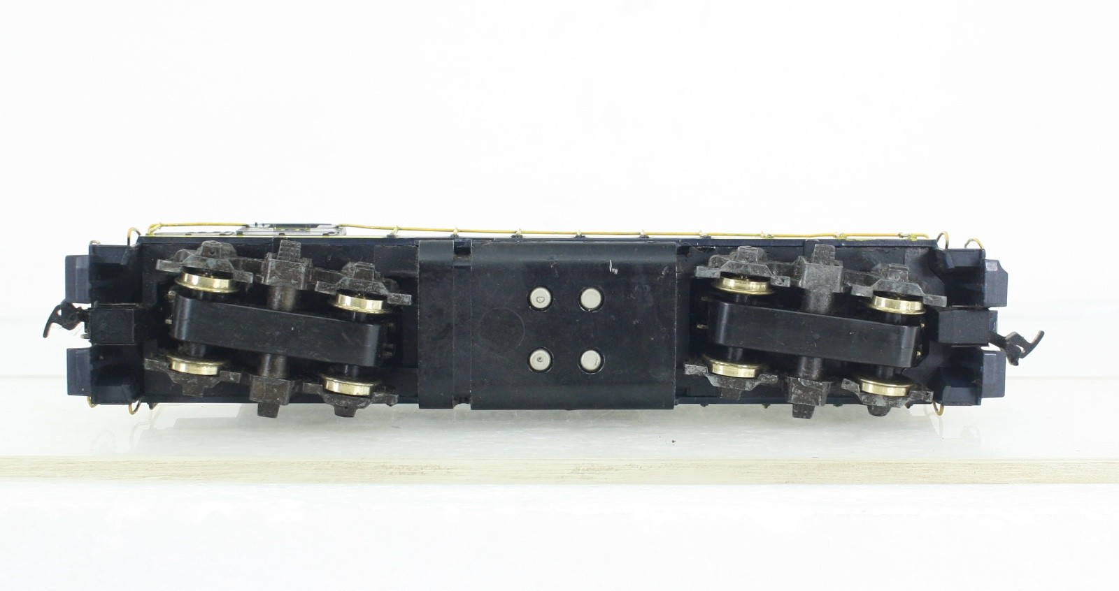 HO Scale Athearn 4205 Santa Fe GP35 Diesel Locomotive #1347