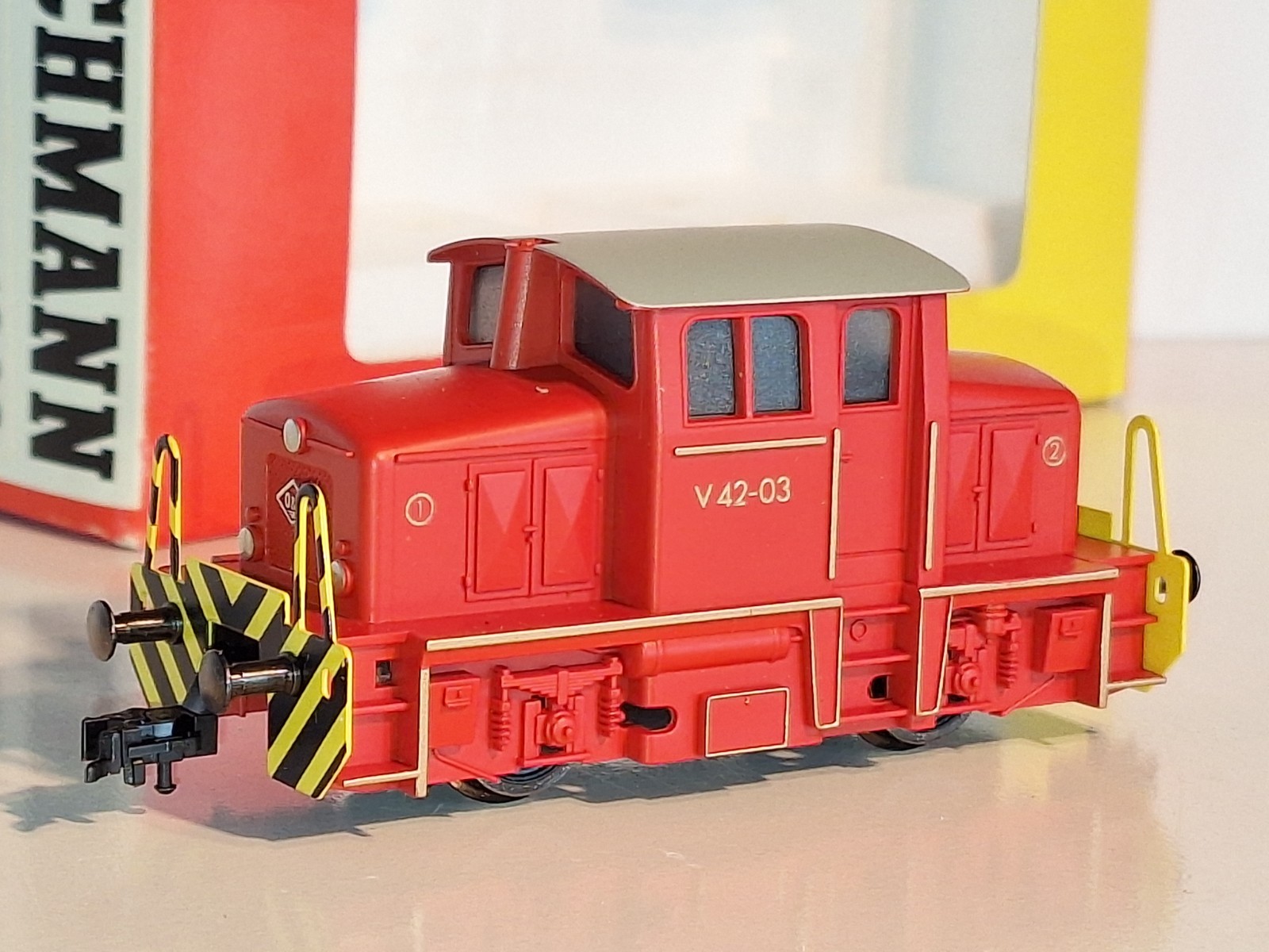Fleischmann 4203 Shunter Loco. New Old Stock. Mint Cond. Boxed. HO. 2 rail DC