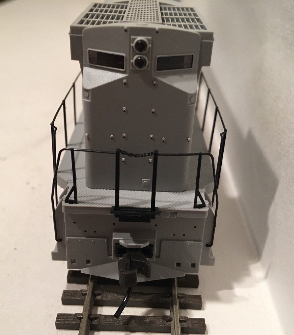 HO Atlas Classic 9330 Undecorated ALCO C-424 Powered Diesel Locomotive