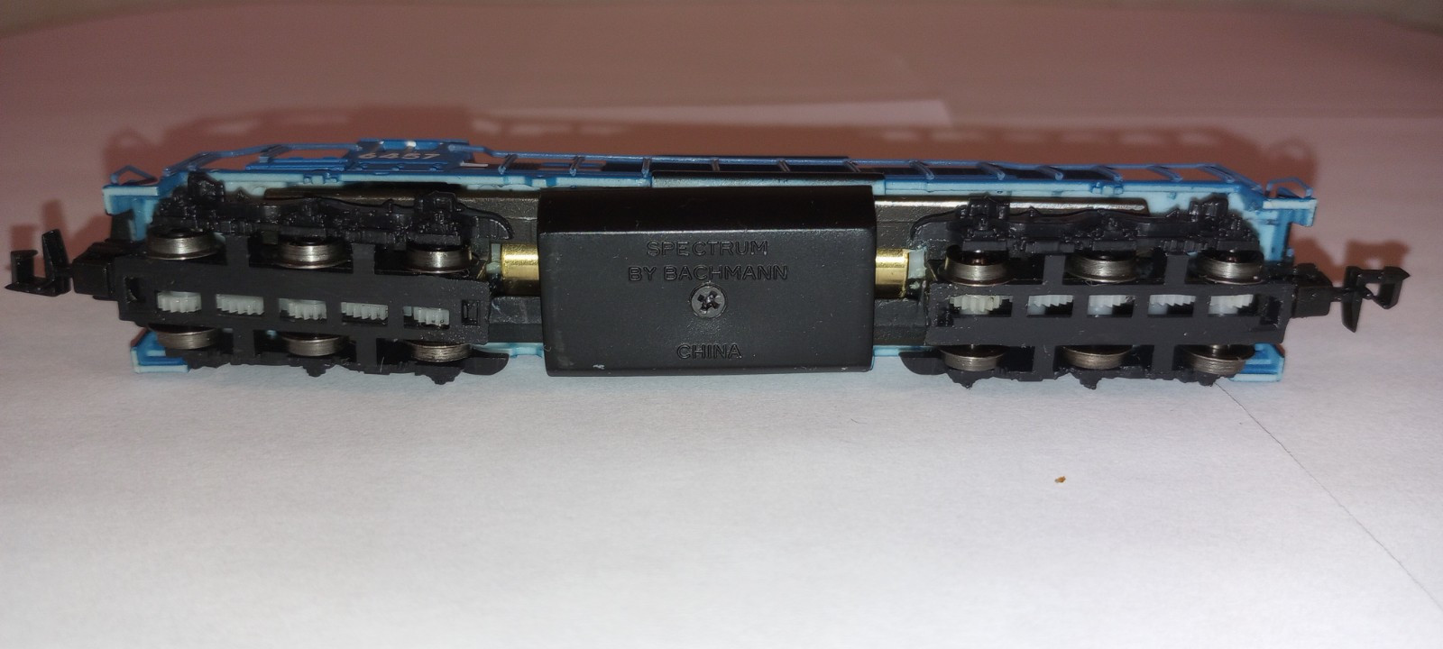 Bachman Spectrum Series N Scale “CONRAIL DIESEL LOCOMOTIVE #6457” Tested