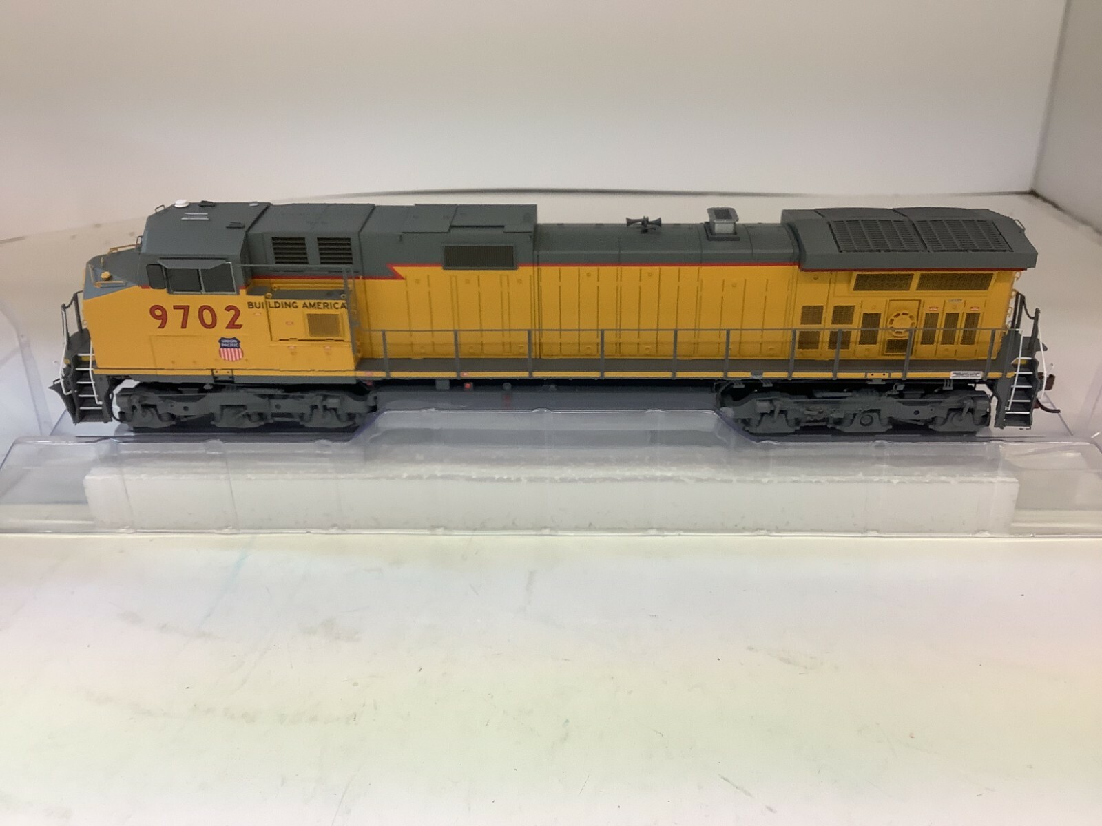 Athearn Genesis #G31521 HO scale “UP” Dash9-40CW DCC & SOUND READY Rd.#9702