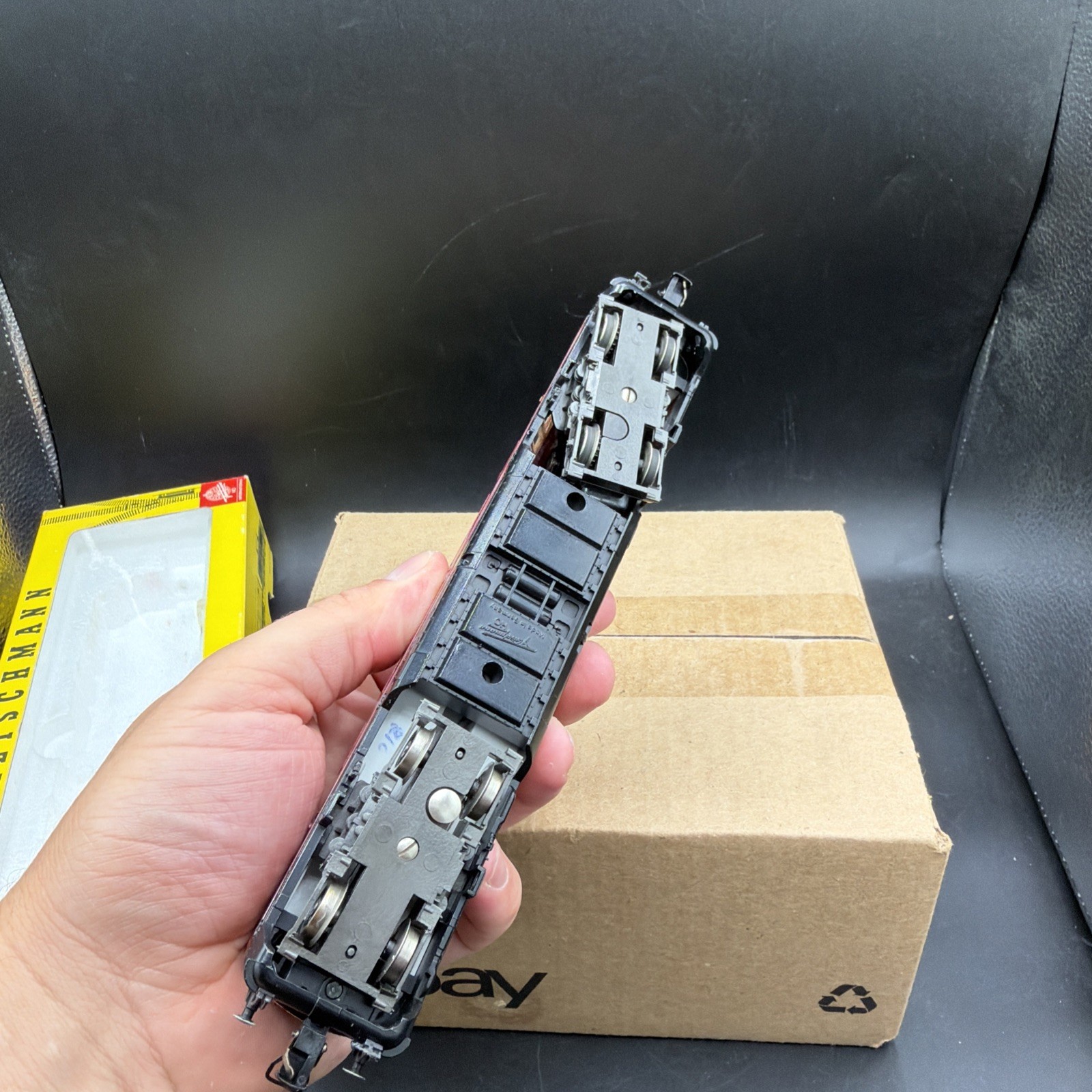 Fleischmann 4235 Diesel Locomotive Series 221 131-6 DB Gauge H0 Boxed WITH DCC C