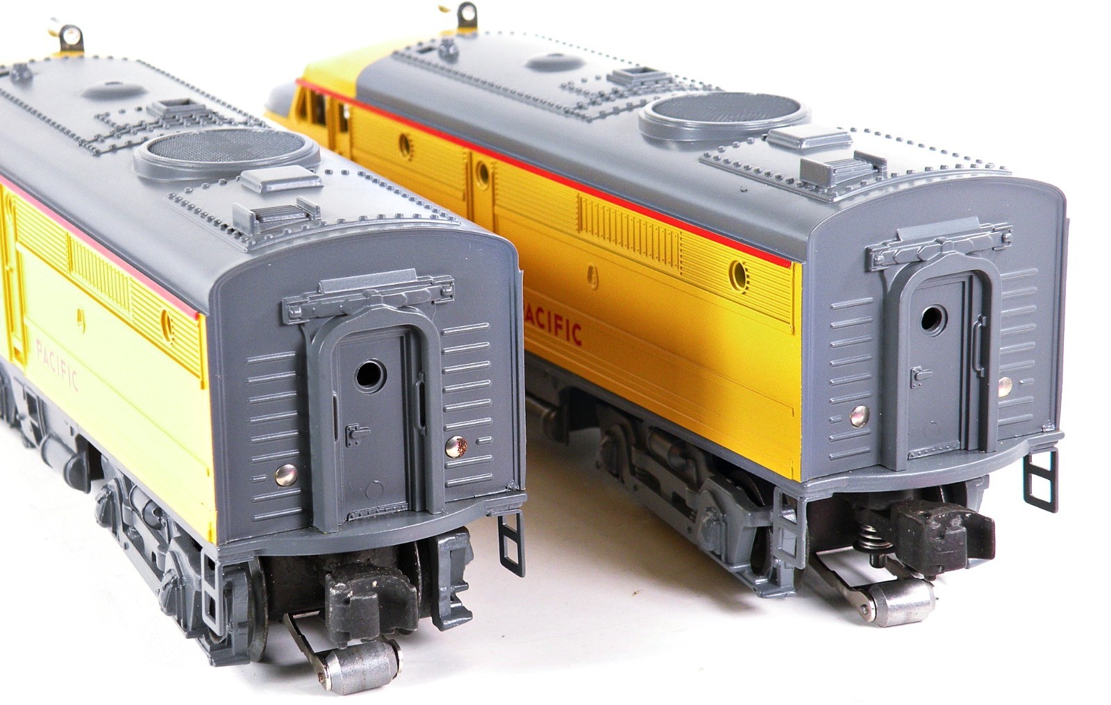 Lionel 6-18119 Union Pacific UP FA-2 Alco A-A Set w/Horn /1/ 1994 LN