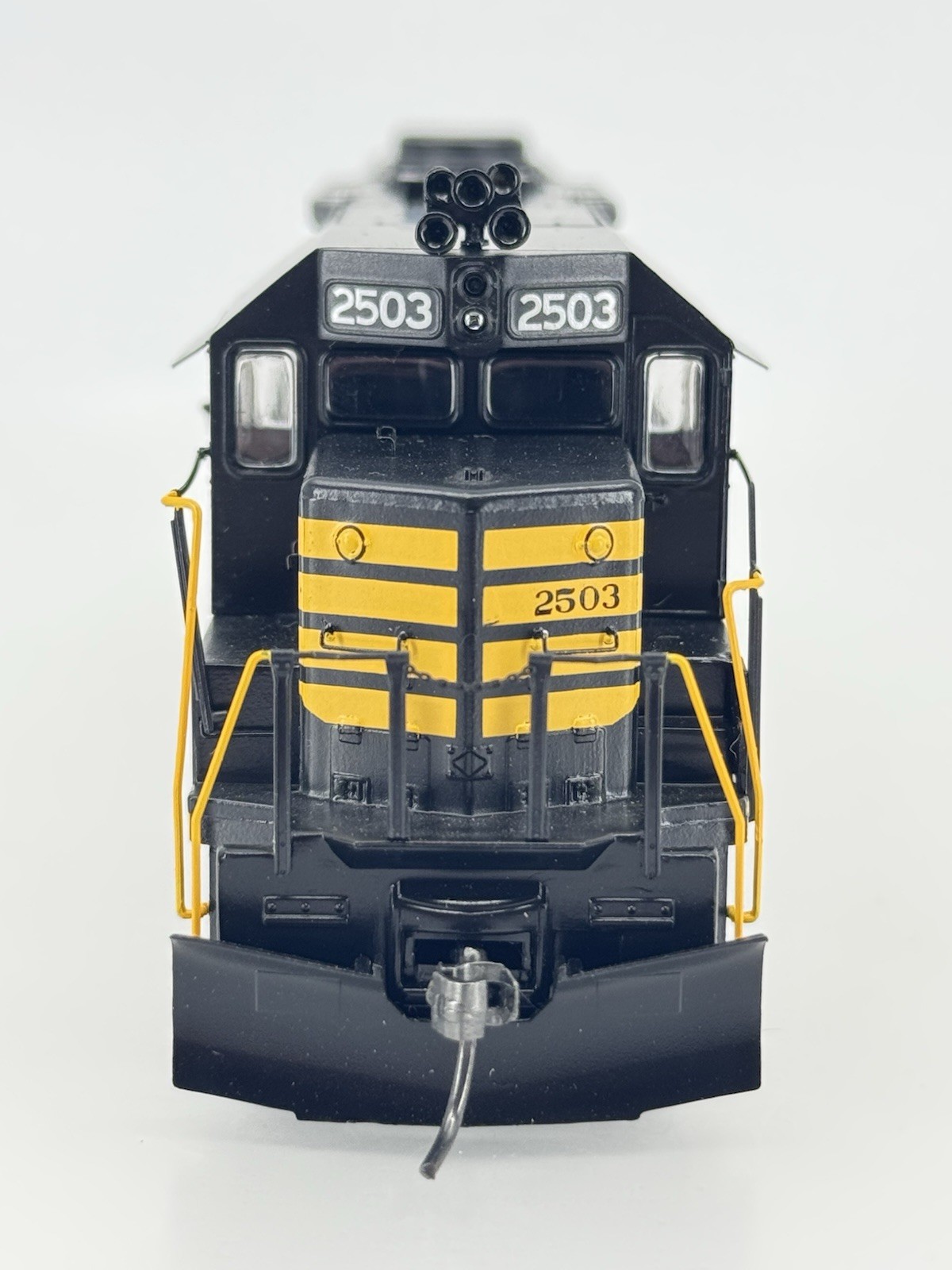 HO Athearn RTR 91762 Alaska Railroad GP35 Powered Diesel Locomotive ARR #2503