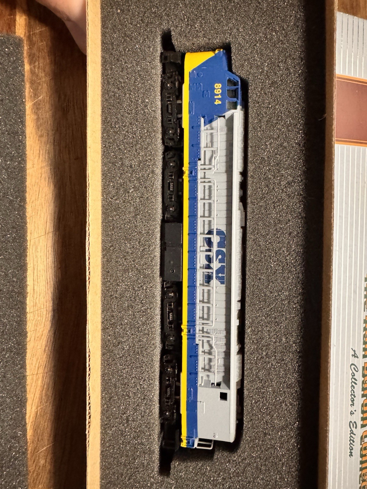 Con-Cor N Scale CSX Gas Turbine And Tender #8914