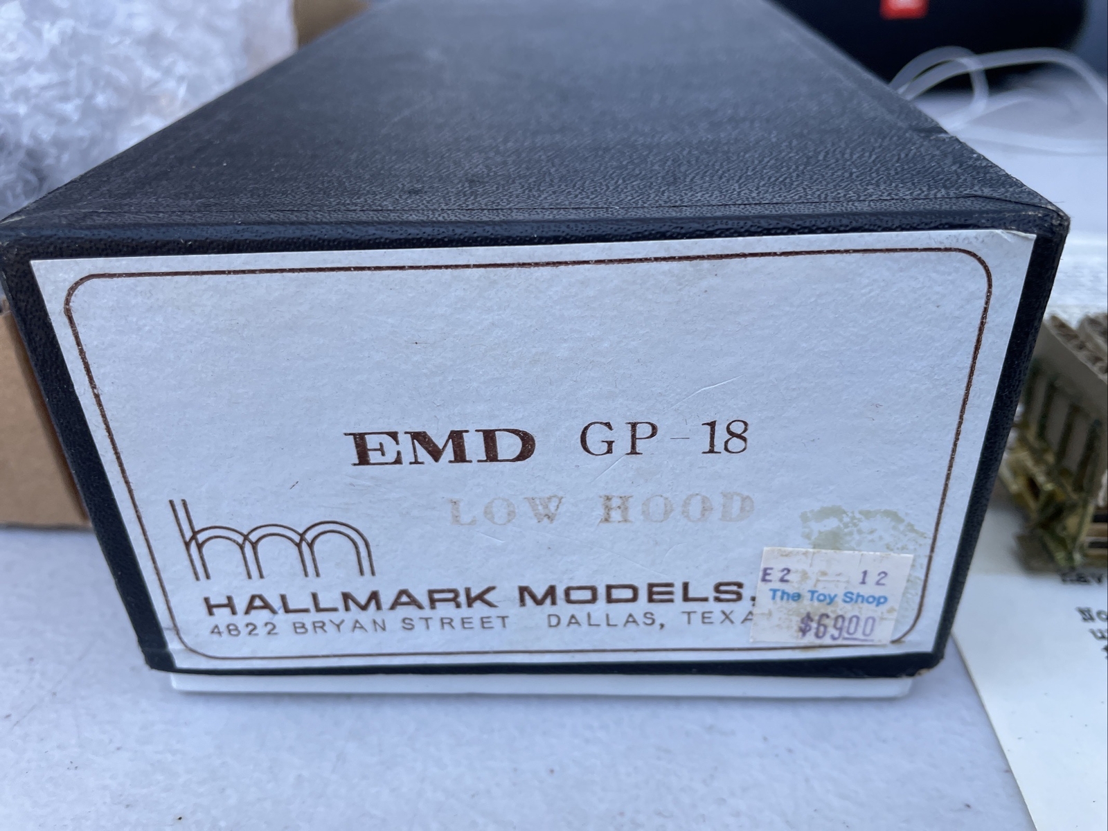 Hallmark Models BRASS EMD GP-18 Low Hood Diesel Locomotive, W/foam Stains