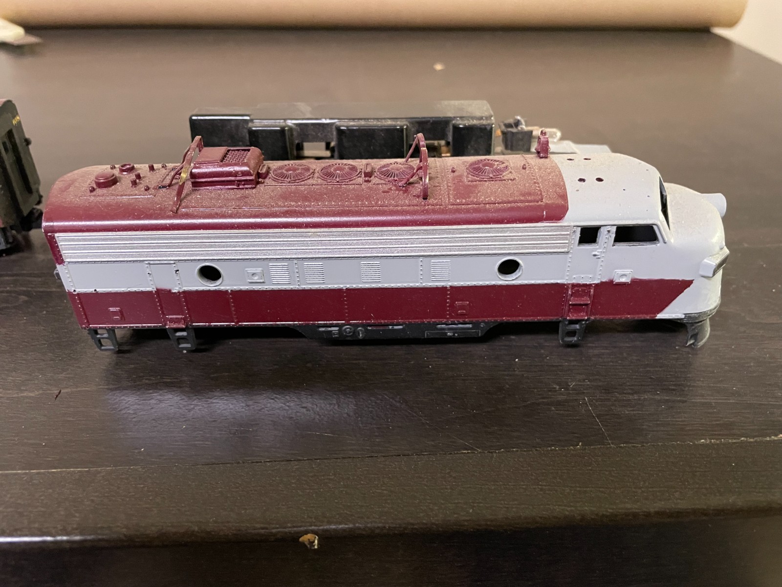 Custom Decorated HO Scale F7A/F7B Combination – READ DESCRIPTION CAREFULLY