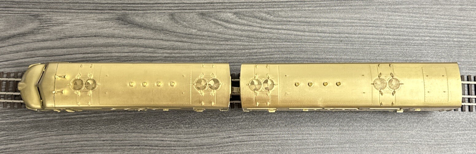 The Train Shop HO Brass E.M.D. FT A&B Diesel Locomotive Set – MINT & Unpainted!