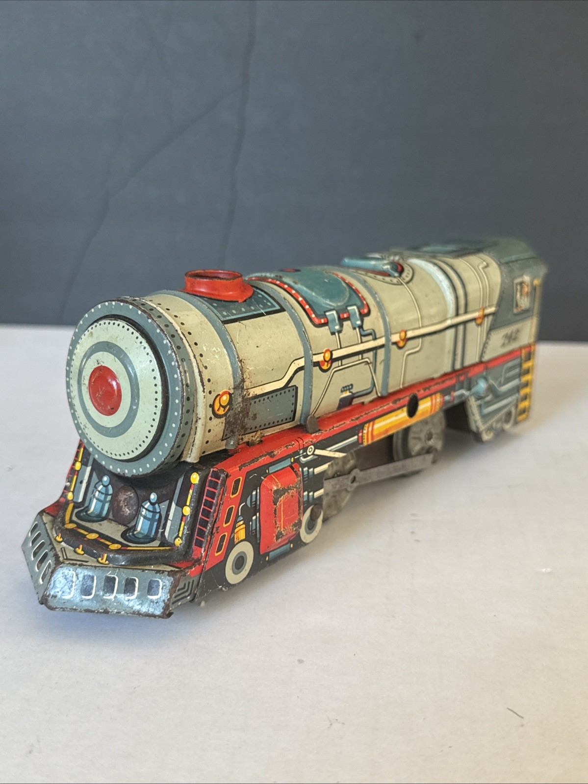 Vintage Unique Art MFG. Made In USA. Clockwork Locomotive. O Gauge. 3 Rail. RARE