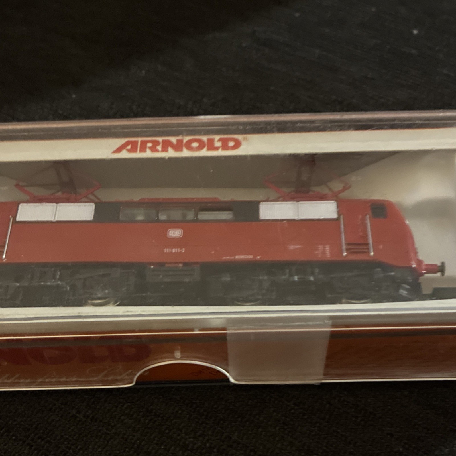 Arnold N Gauge Electric Locomotive 181 015-3 DB Red Black White Plastic Metal