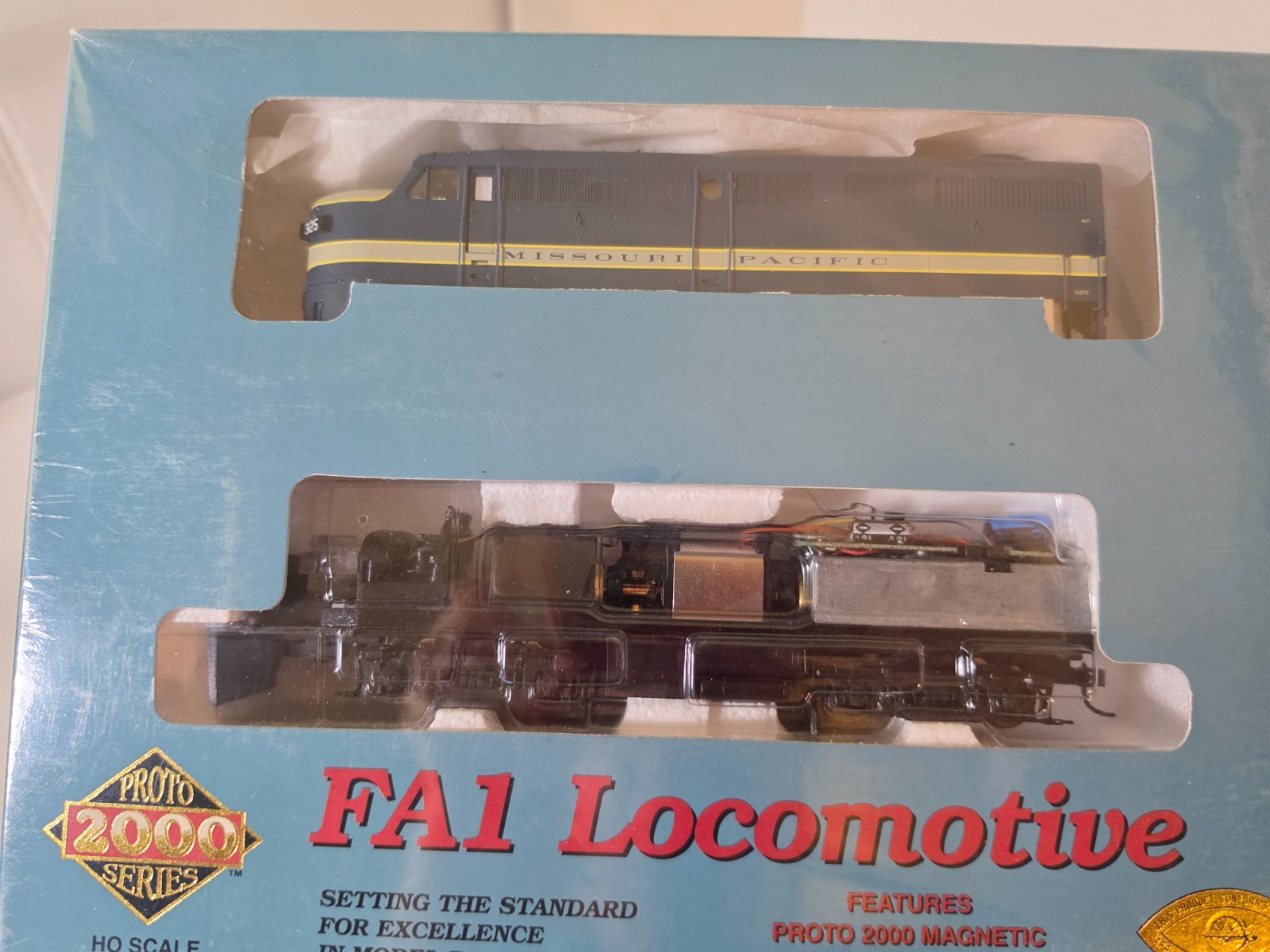 Life-Like Proto 2000 FA1 & FB1 Missouri Pacific 325 & 325-B HO Scale New Sealed