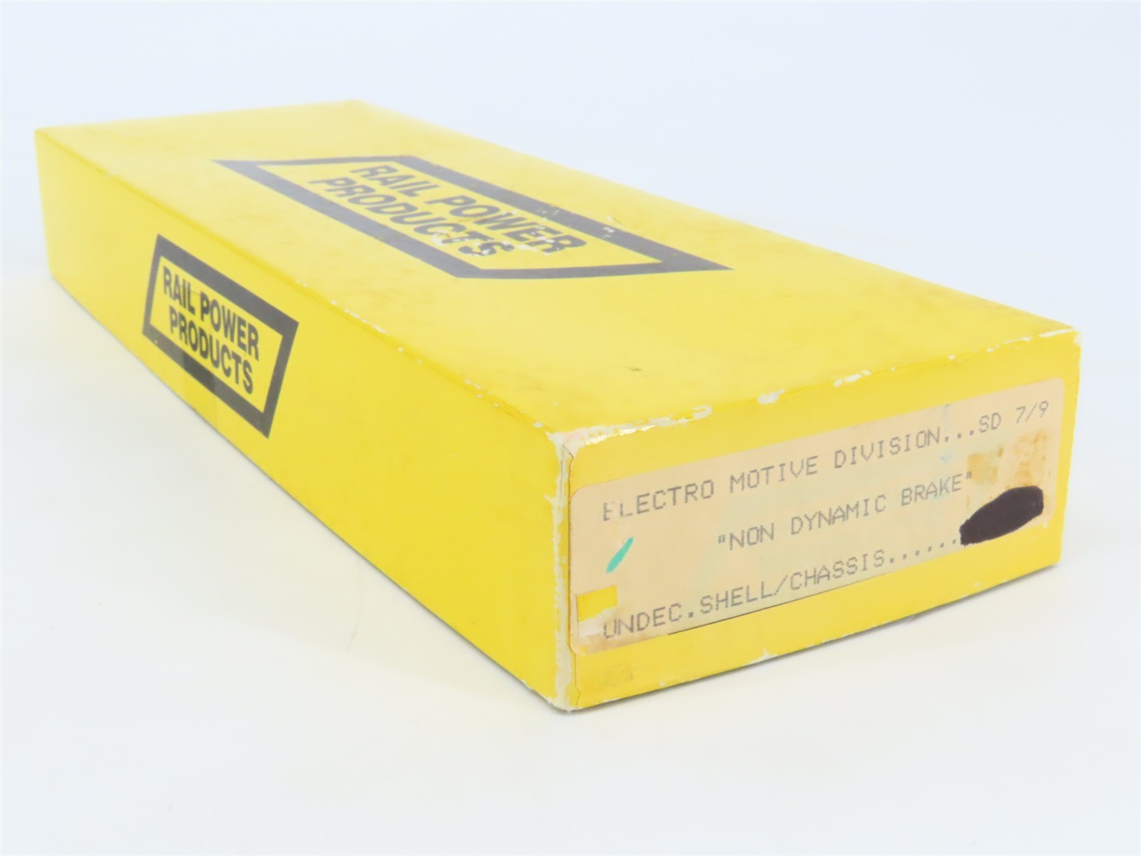 HO Scale Rail Power Undecorated EMD SD7/9 Diesel – SHELL & CHASSIS ONLY