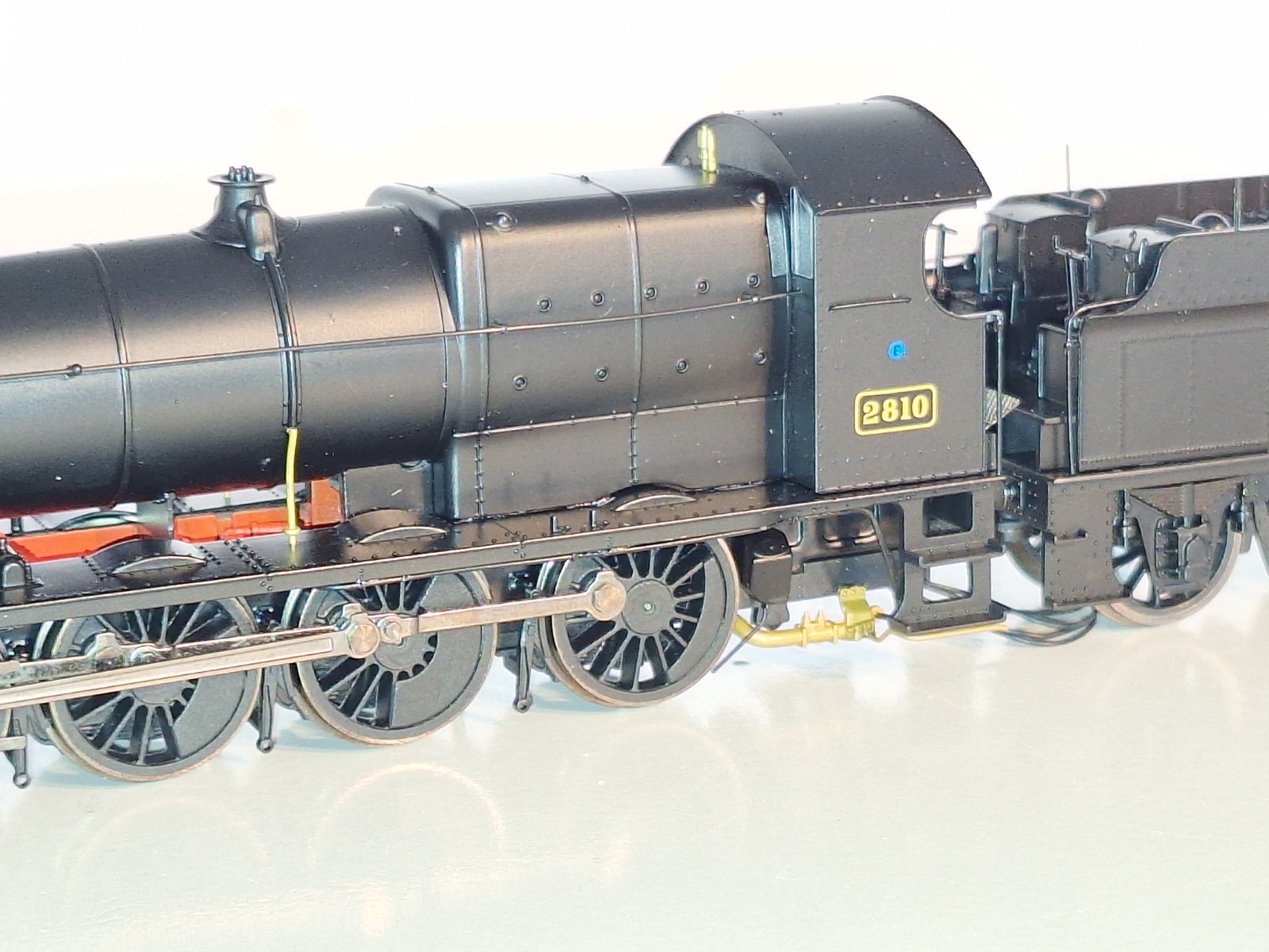 Hornby R2917 DCC Ready BR 2-8-0 Loco #2810. New Old Stock. Mint Cond. Boxed. OO