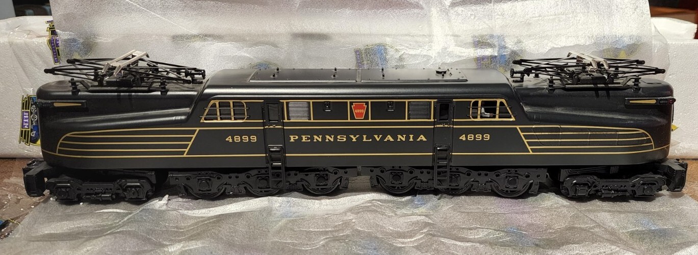 MTH O Scale Premier GG-1 Electric Engine With Proto-Sound 2.0