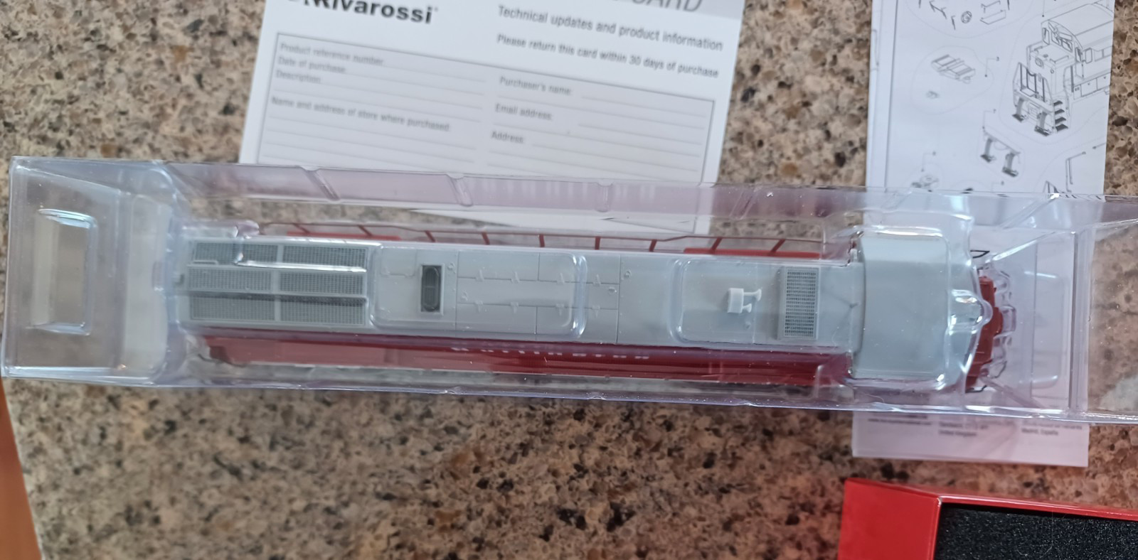 RIVAROSSI-HO-DIESEL LOCO-DCC SOUND-HR2616-C.B.& Q-#563-GE U28C