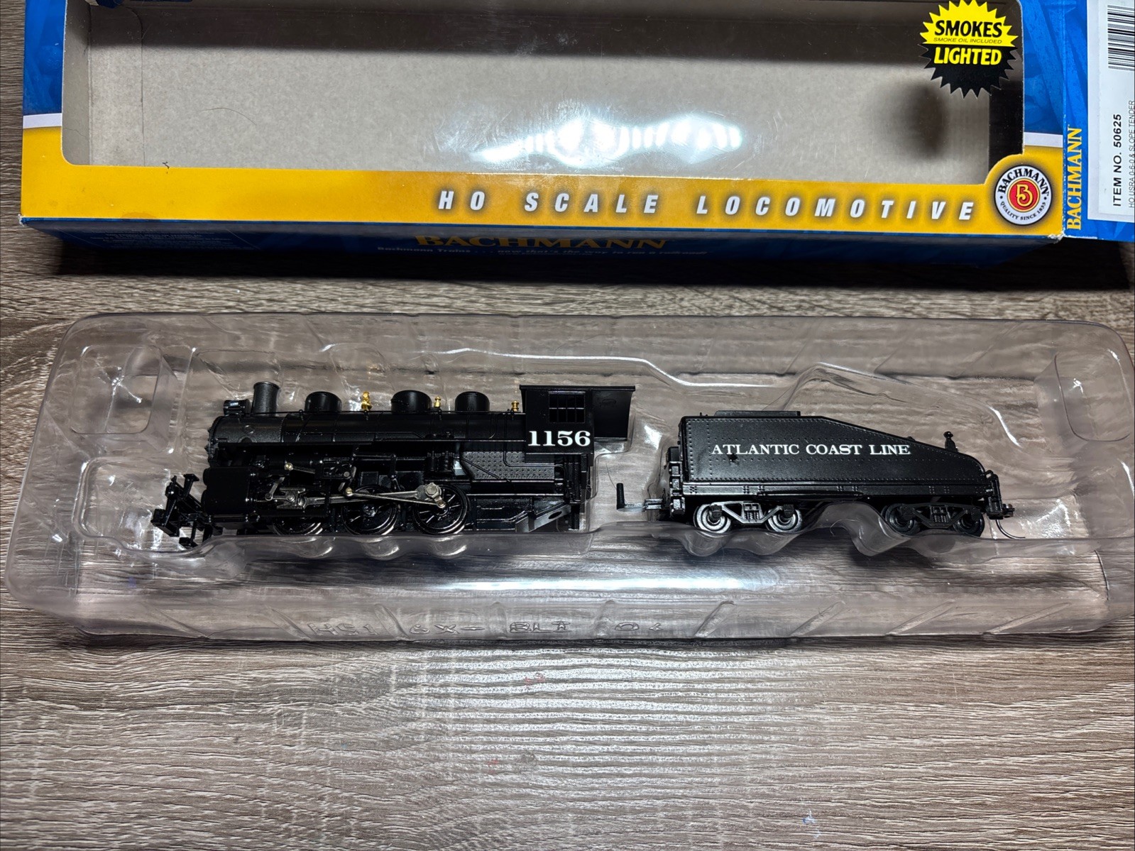 Bachmann 50625 USRA 0-6-0 & Slope Tender Atlantic Coast Line #1156 Locomotive HO
