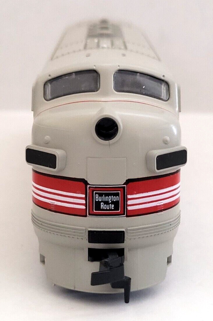 Stewart Hobbies Kato/Japan HO CBQ F-3 Ph II Low Fans A Powered B Dmy New Tested