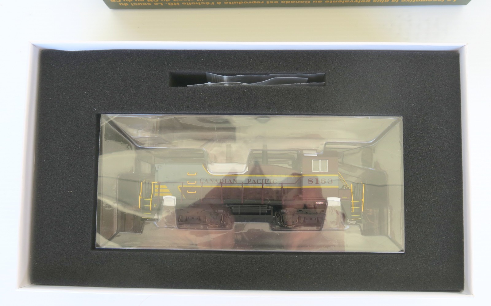 GMDD SW1200RS HO Switcher in CPR classic paint by Rapido, DCC/Sound
