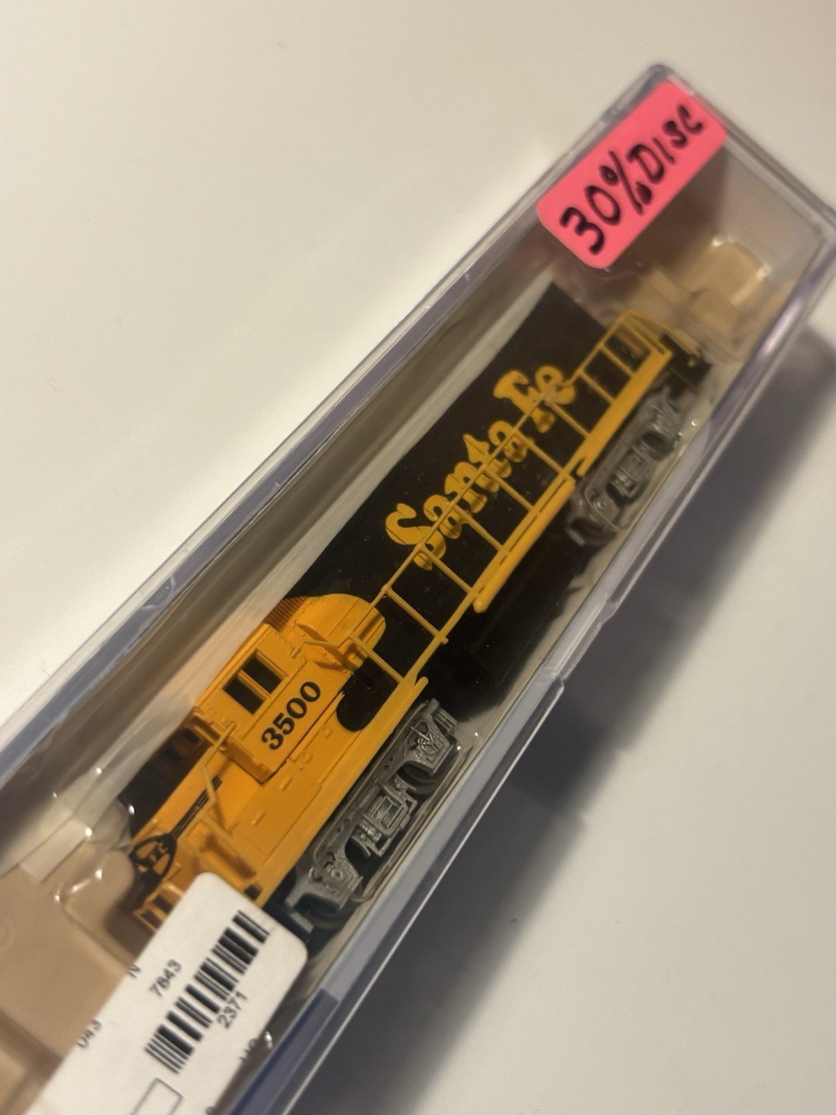 Life-Like 7843 ATSF Santa FE Gp38 Diesel Locomotive 3500 N Scale