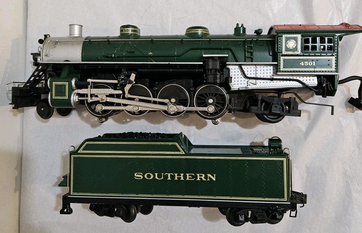 Lionel 6-18018 Southern Mikado 2-8-2 Steam Loco w/Railsound