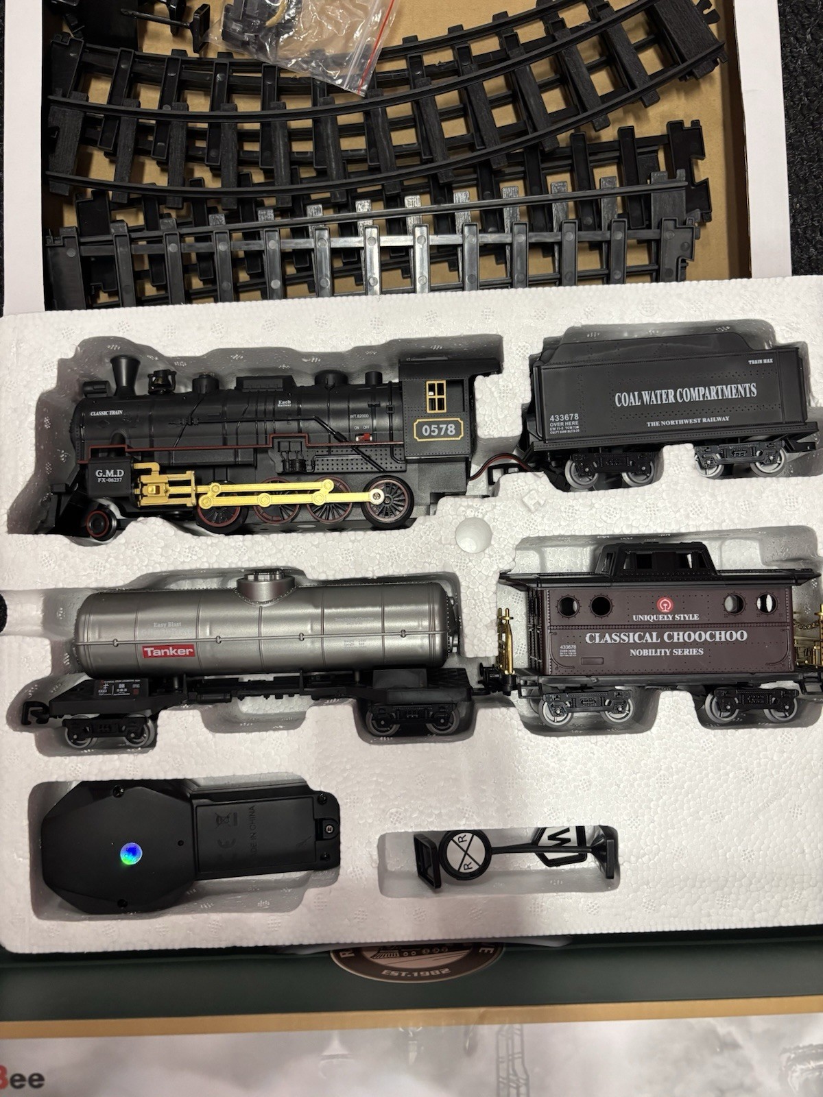 Railway Locomotive Collector’s Version Steam Train Set Hot BEE Remote Control