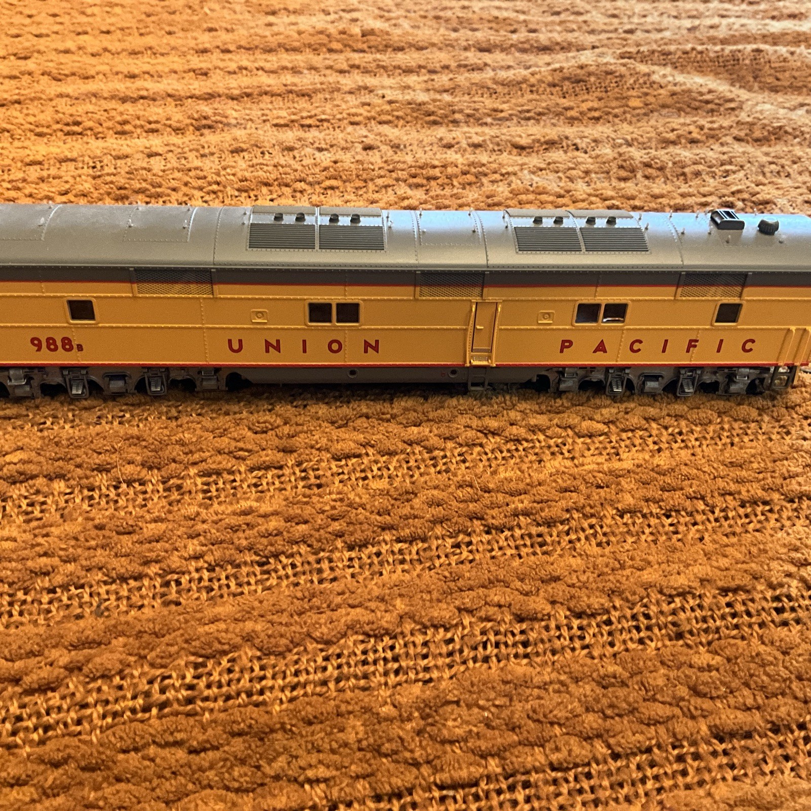 Broadway Limited Union Pacific #989 & 988 Tested With 9Volt Battery