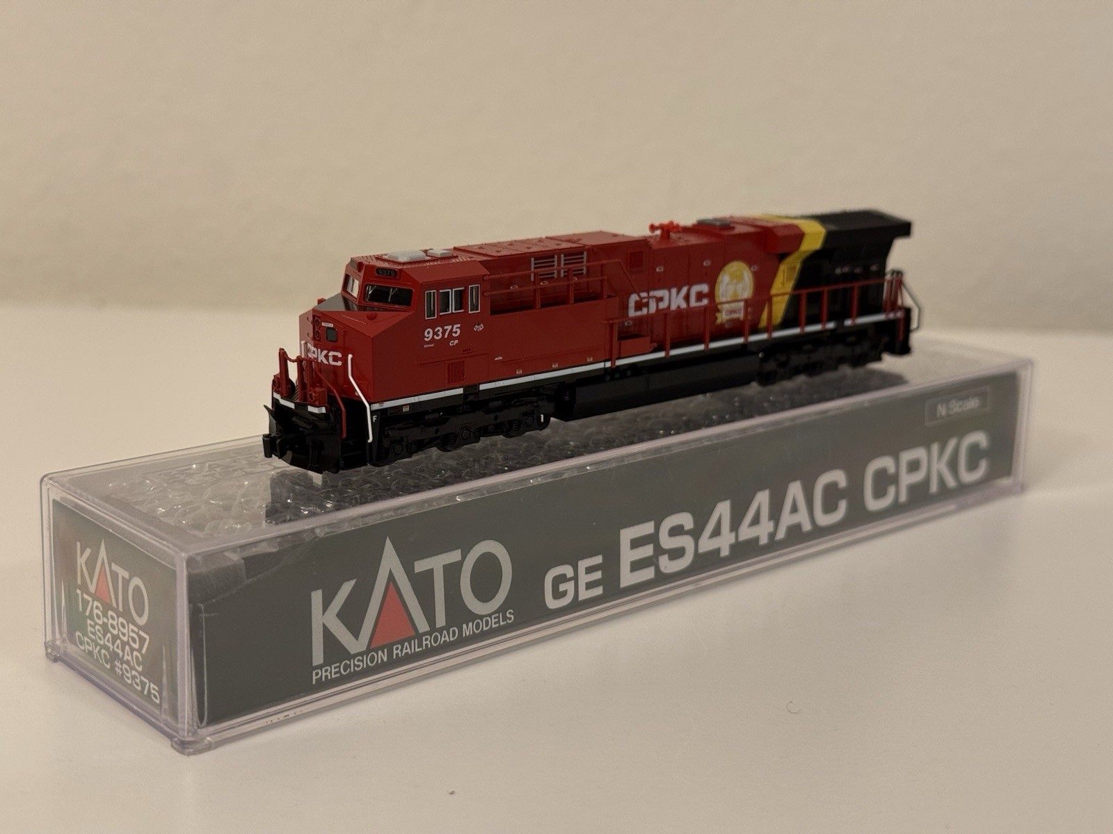 CPKC #9375 GE ES44AC Kato 176-8957 N Scale DCC Fitted Canadian Pacific