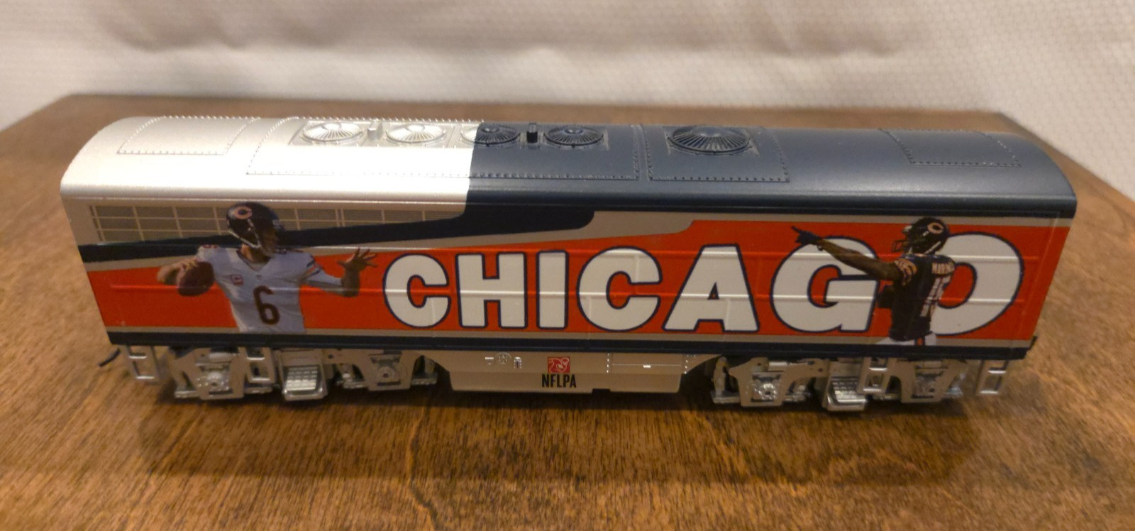 Hawthorne Village NFL Chicago Bears Offensive Engine Ho Scale By Bachmann Trains