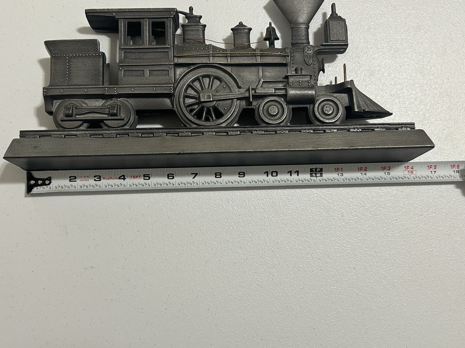 Vintage Railroad Train Locomotive Mailbox Topper Cast Metal Collector Item 16×8″