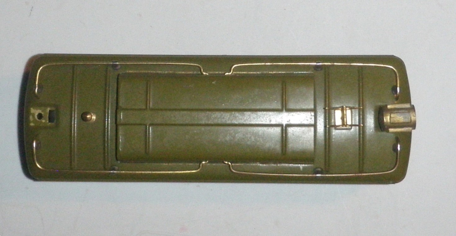 Lionel Pre War Standard Gauge No. 8 Locomotive Shell, Olive Green, Nice