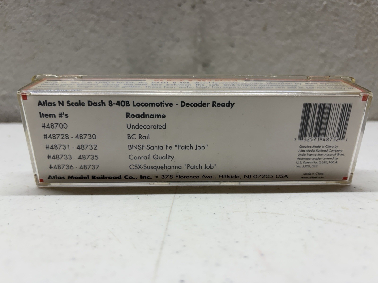 N Atlas 48732 BNSF Santa Fe “Patch Job” GE Dash 8-40B Diesel #8615 – DCC Ready
