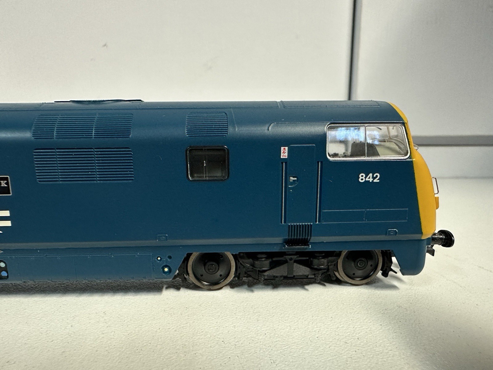 BACHMANN 32-067 CLASS 43 WARSHIP 842 ‘ROYAL OAK’ BR BLUE 21 DCC READY BOXED