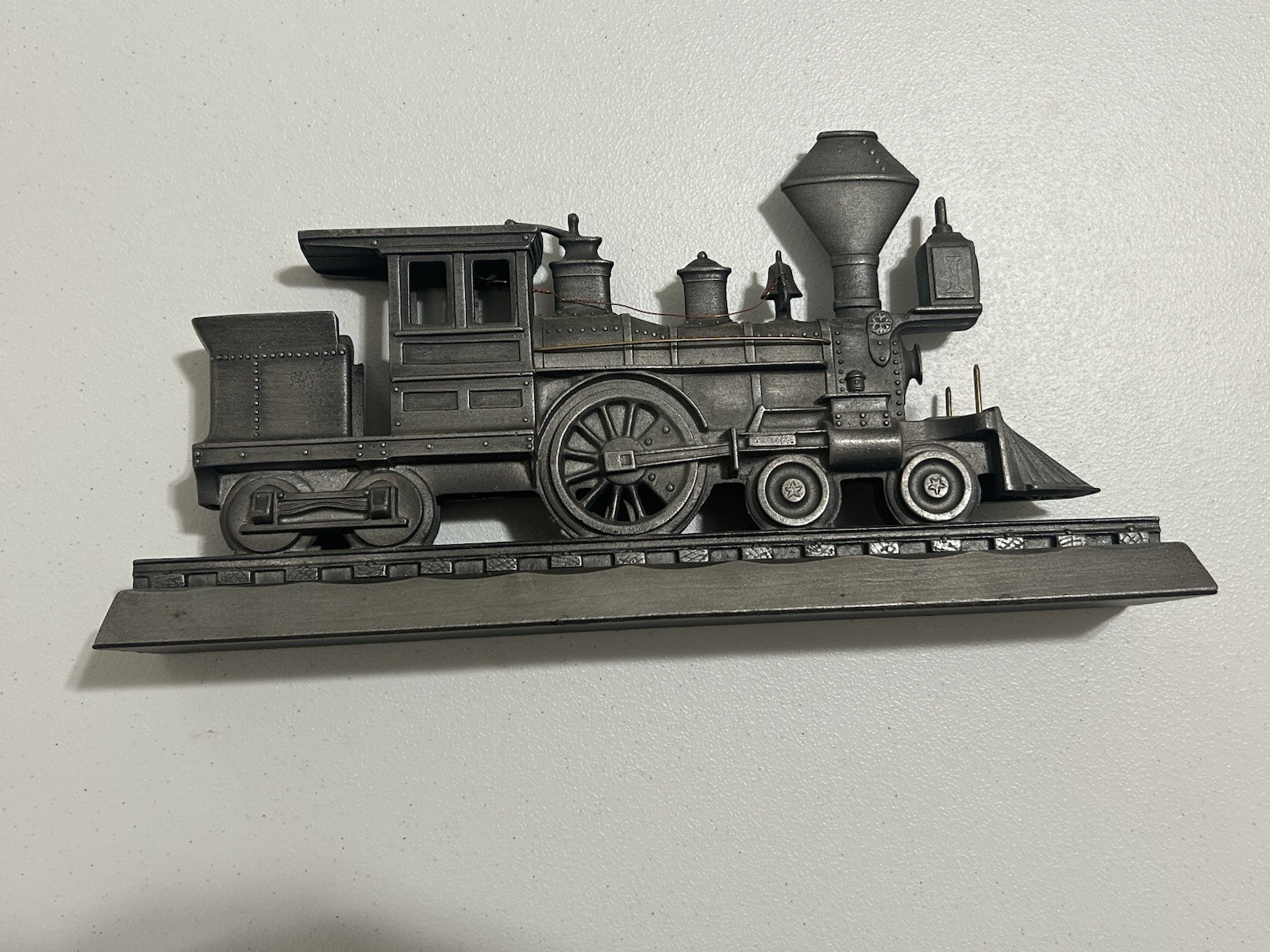 Vintage Railroad Train Locomotive Mailbox Topper Cast Metal Collector Item 16×8″