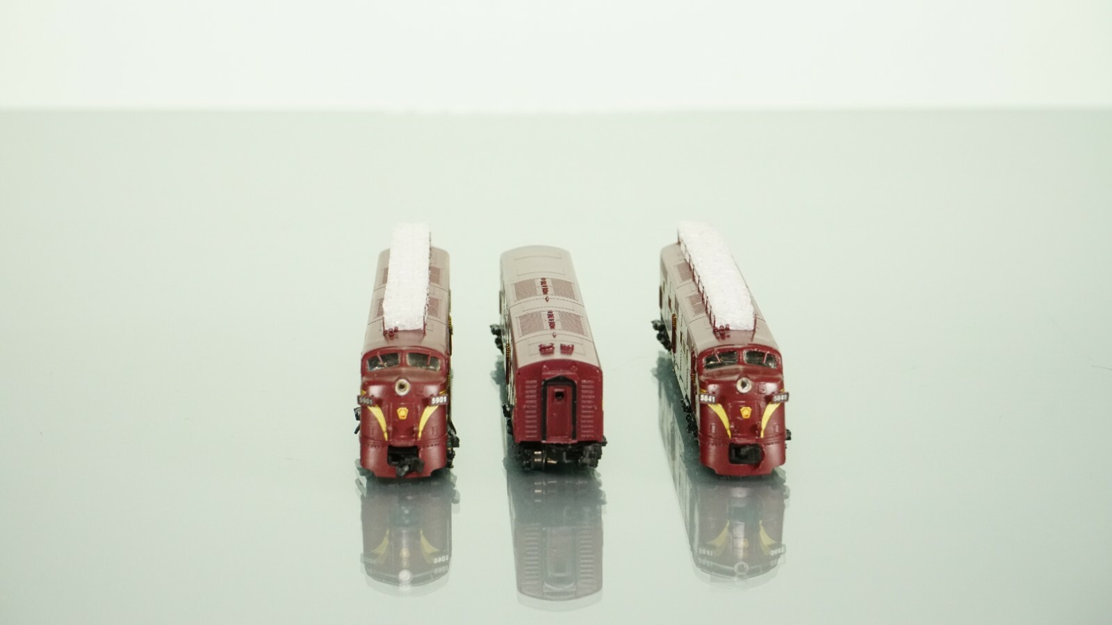 AZL AJIN Precision Brass E7A-E7B-E7A set Pennsylvania PRR Z scale