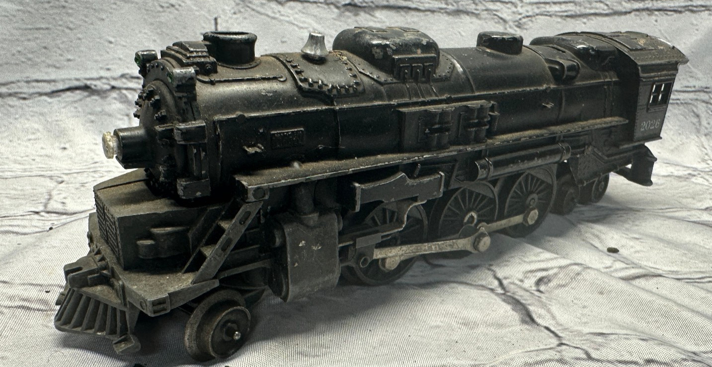 intage Lionel Lines 2026 Steam Locomotive Engine 2-6-2 O Gauge Postwar Train die