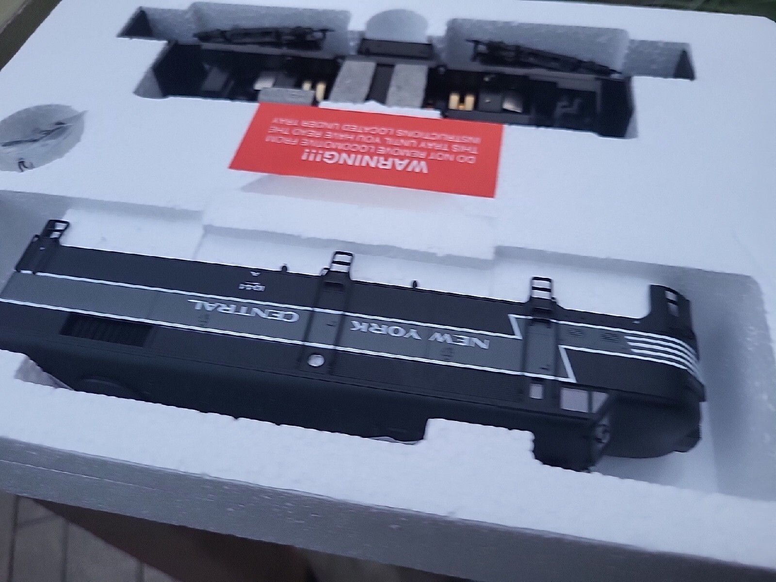 L.L./P2K #8362 New York Central Alco FA2 Diesel Loco #1044 H.O.1:87